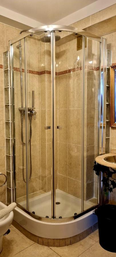 Casa Do Criativo Bed&Breakfast Almada Exterior photo