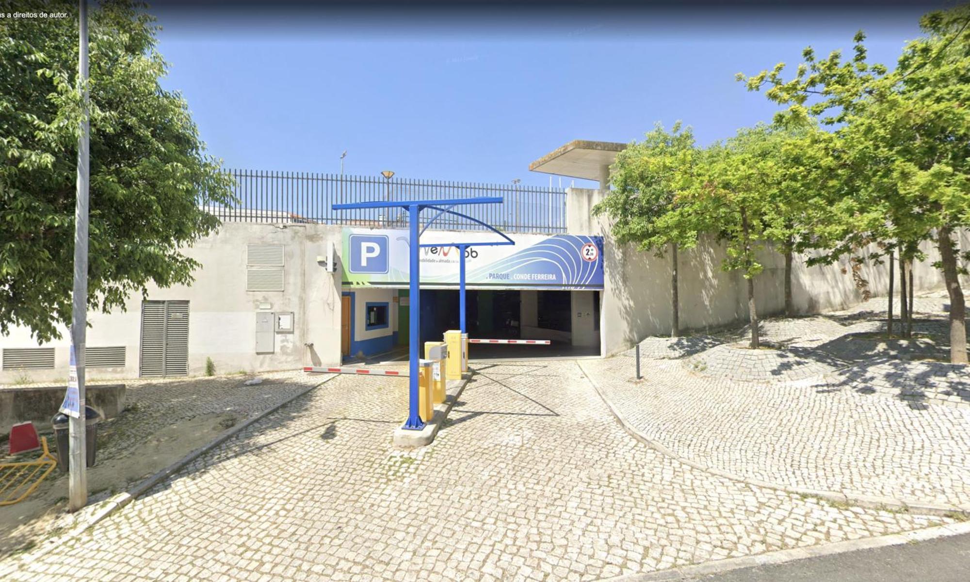 Casa Do Criativo Bed&Breakfast Almada Exterior photo
